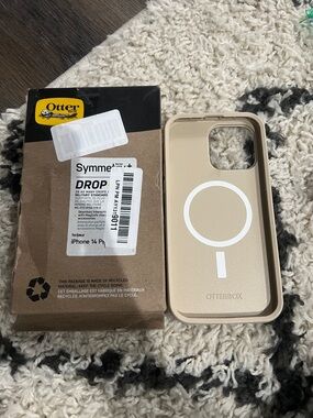 New OtterBox Symmetry+ MagSafe Compatible iPhone 14 pro max Case in Beige